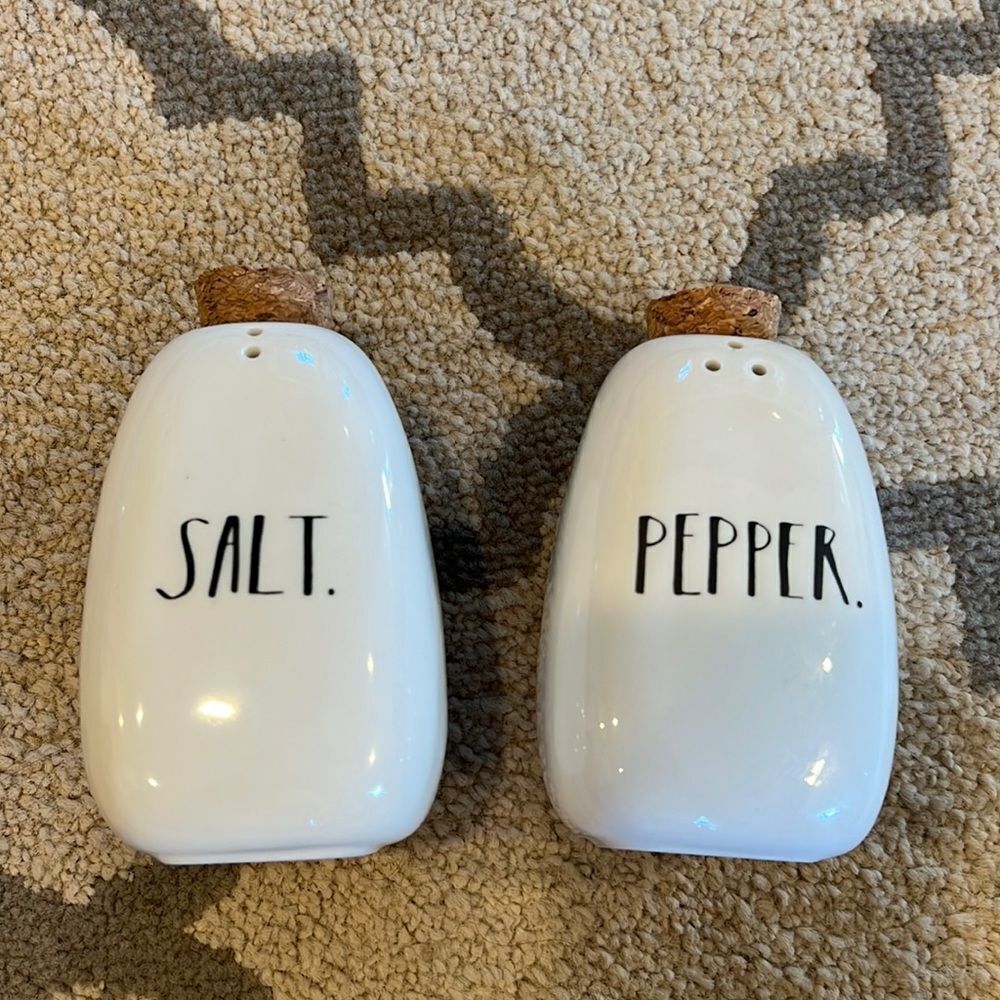 Stem Print By Rae Dunn by Magenta Salt + Pepper Shakers (Set of 2)